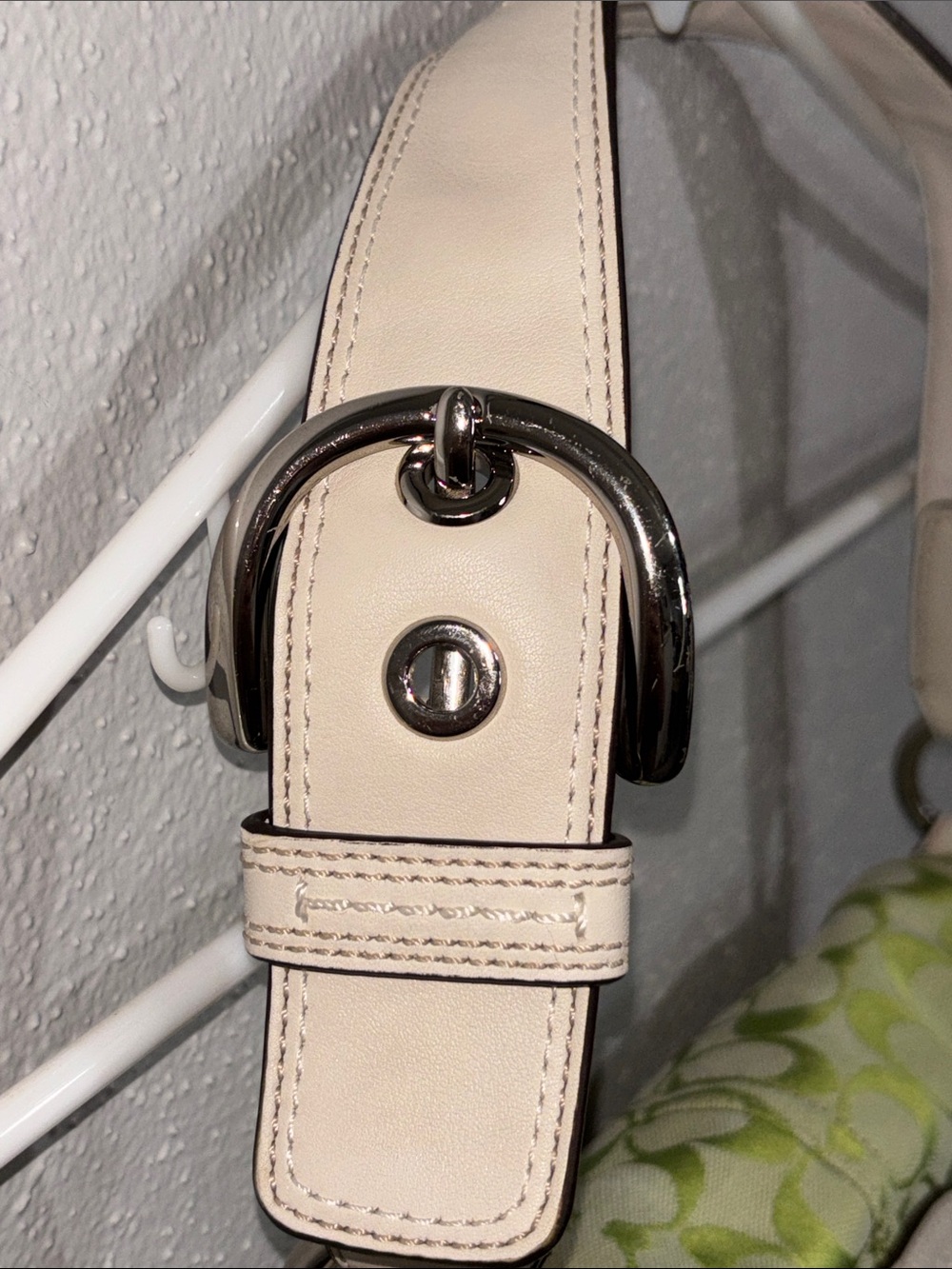 vintage Y2K-era Coach Soho Signature Flap Bag (specifically style F15668) - Picture 5 of 16